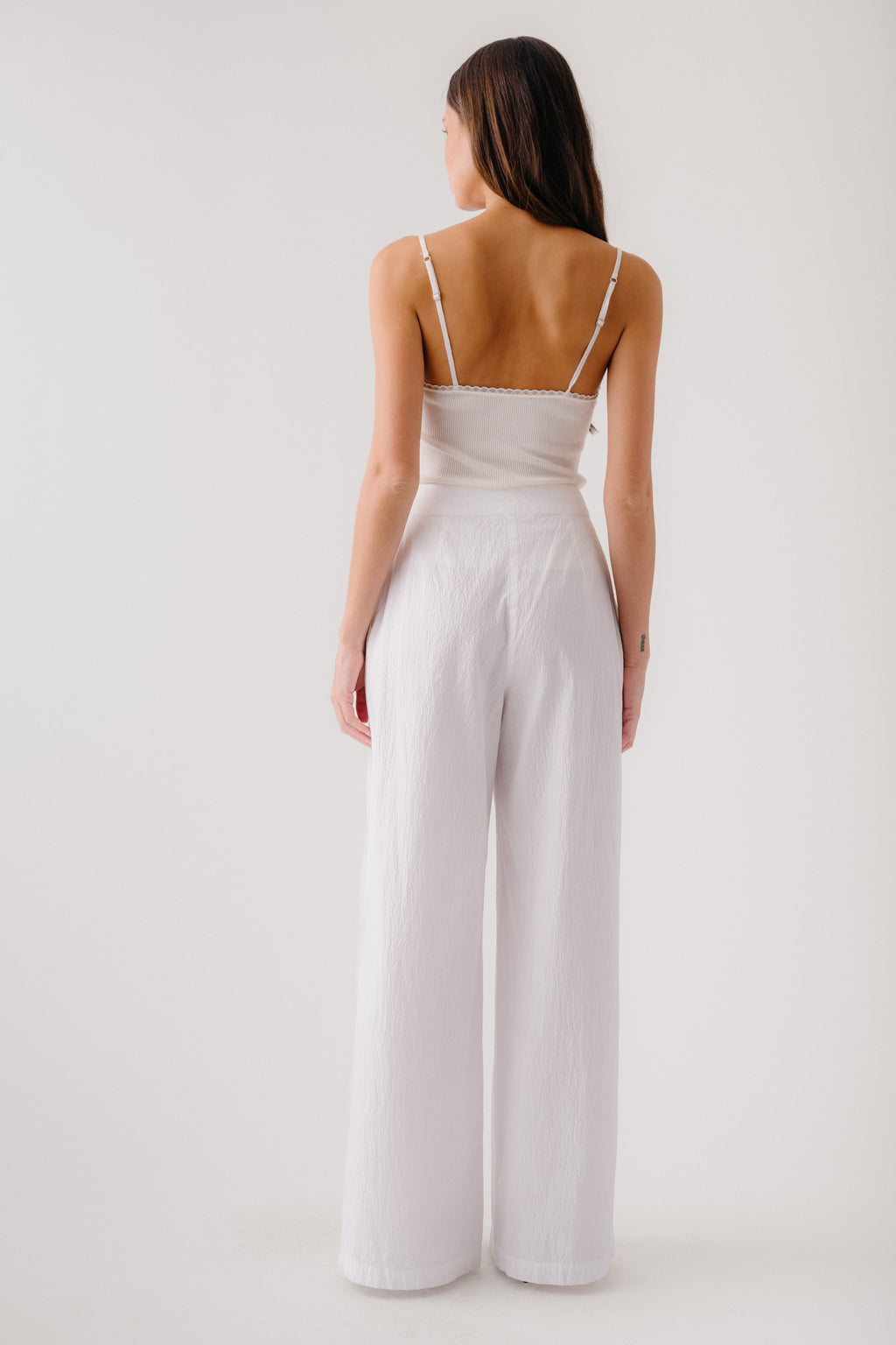 ADA V-NECK CAMI W/ LACE | GARDENIA