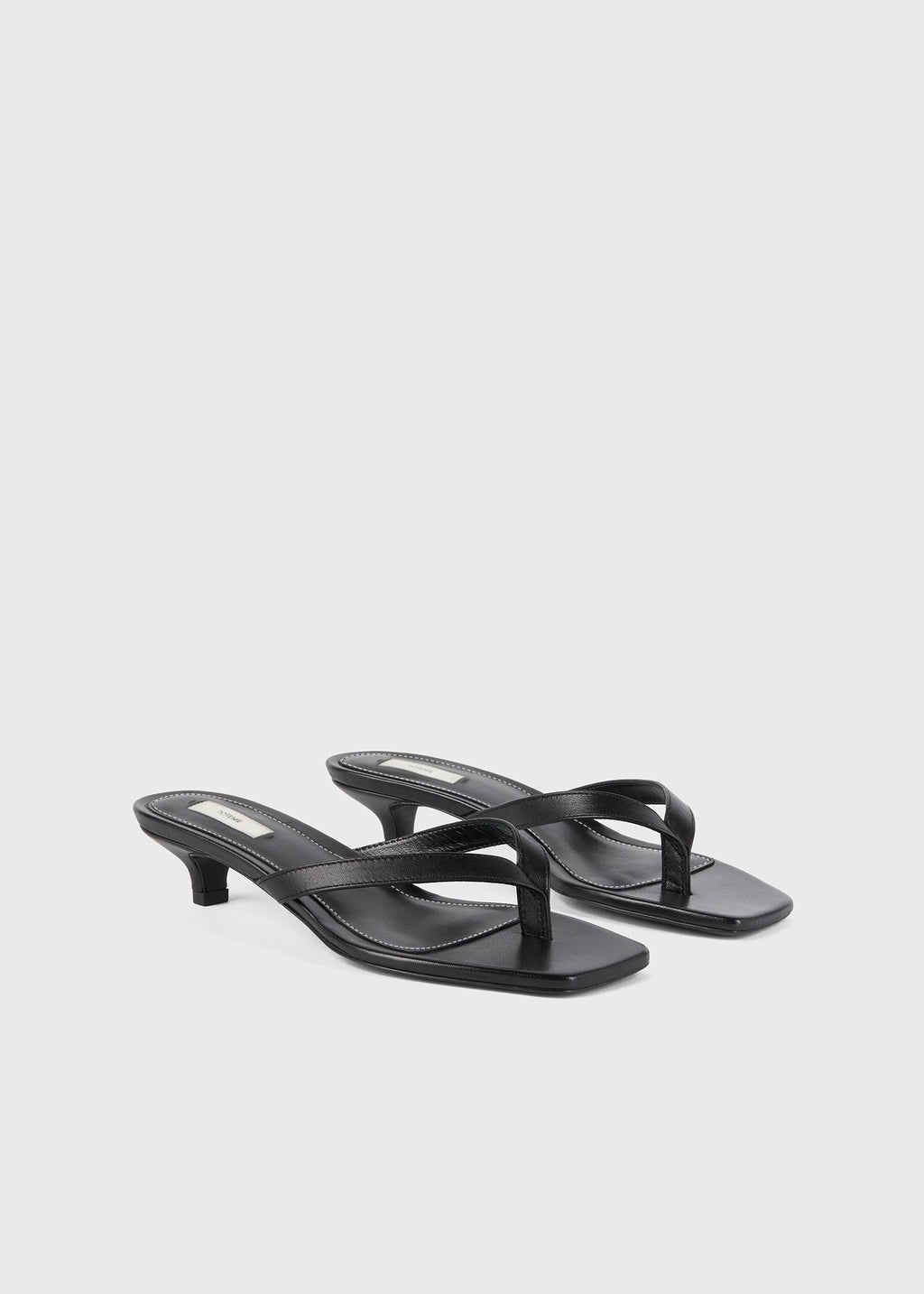 Leather heeled flip flops black